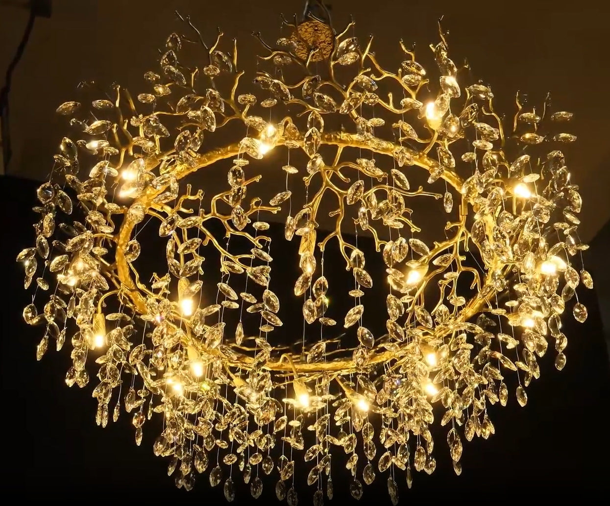 Solara Round Tree Branch Chandelier 48"-Amarnest